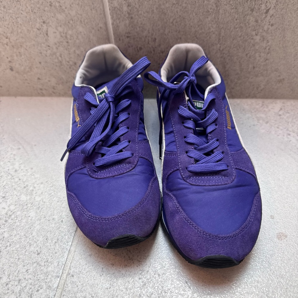 Puma Women's Vibrant Purple Sneakers